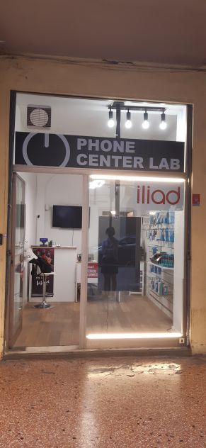 negozio in affitto a Bologna in zona Centro Storico