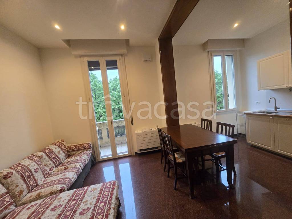 appartamento in affitto a Bologna in zona Saragozza