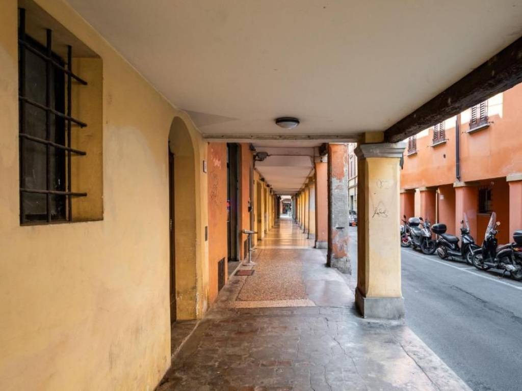 appartamento in affitto a Bologna in zona Santo Stefano