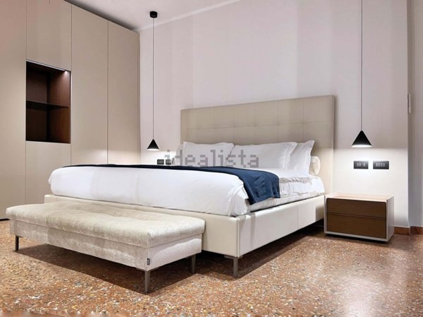 appartamento in affitto a Bologna in zona Santo Stefano