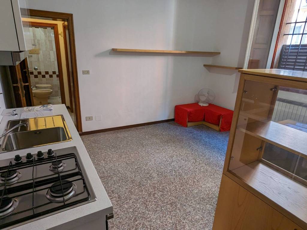 appartamento in affitto a Bologna in zona Saffi