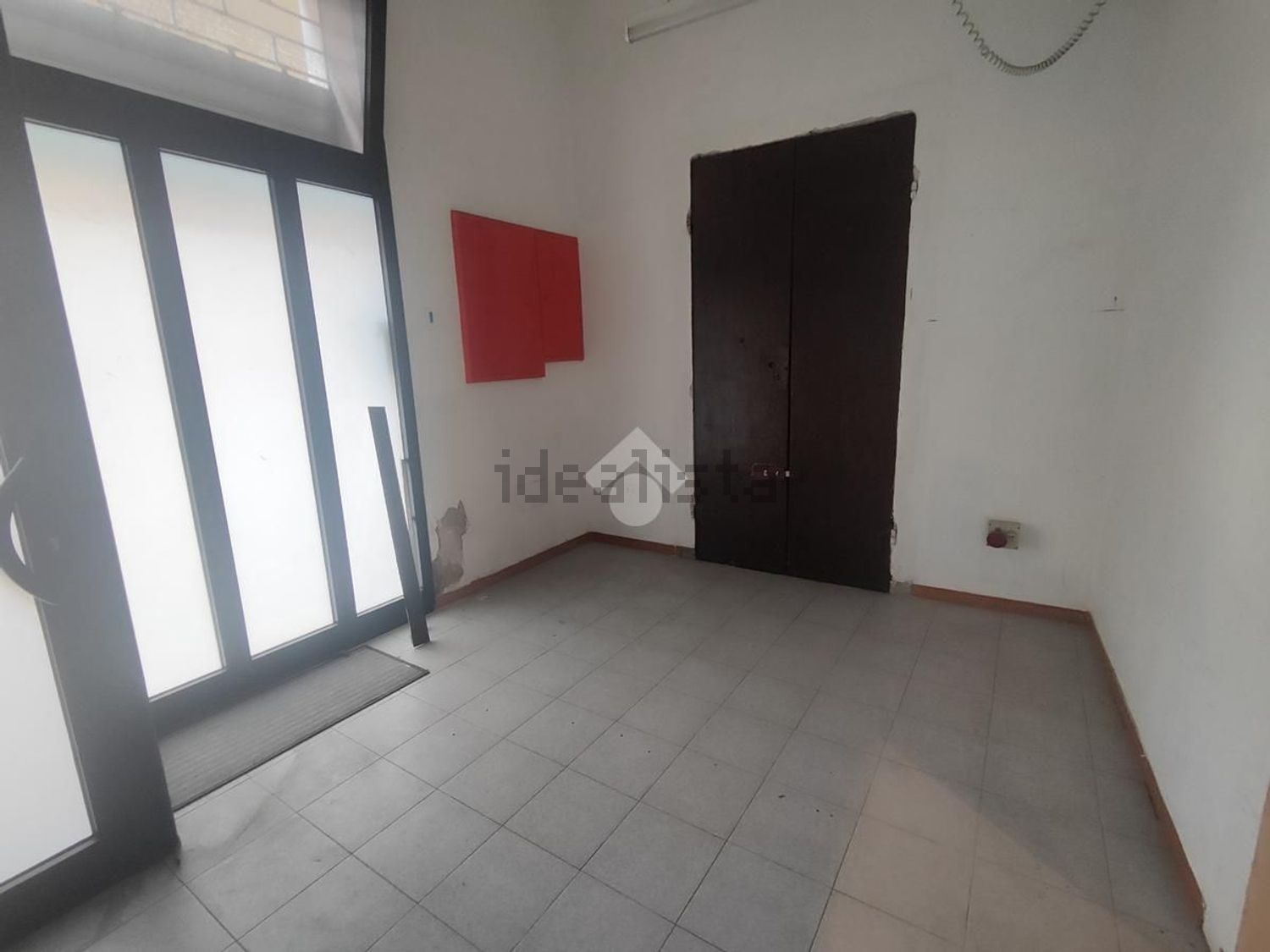 negozio in affitto a Bologna in zona Centro Storico