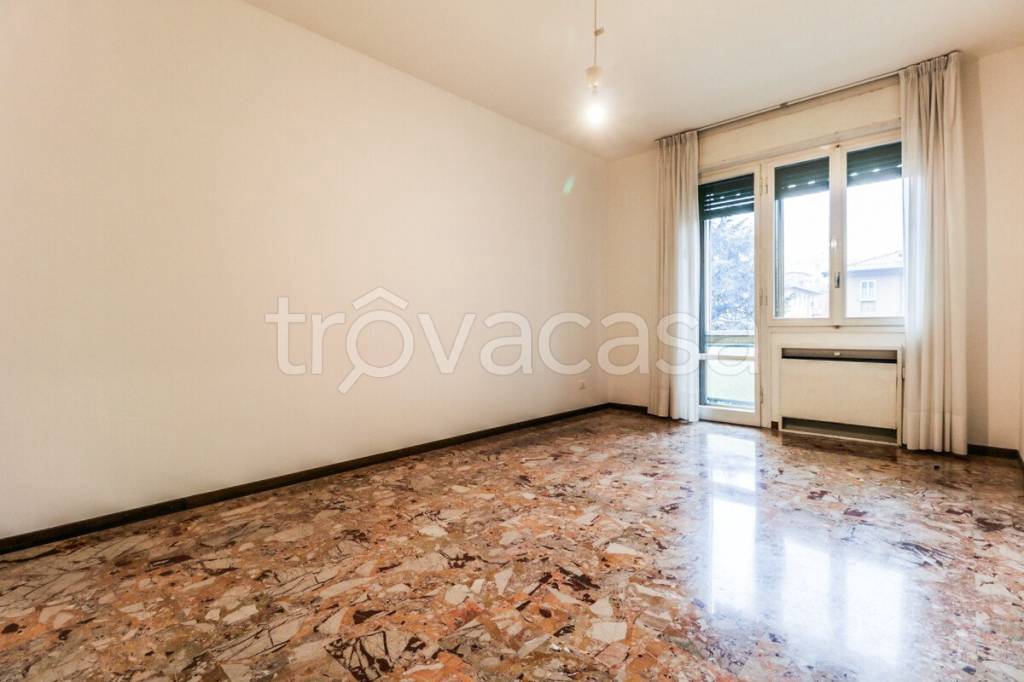 appartamento in affitto a Bologna in zona Saffi