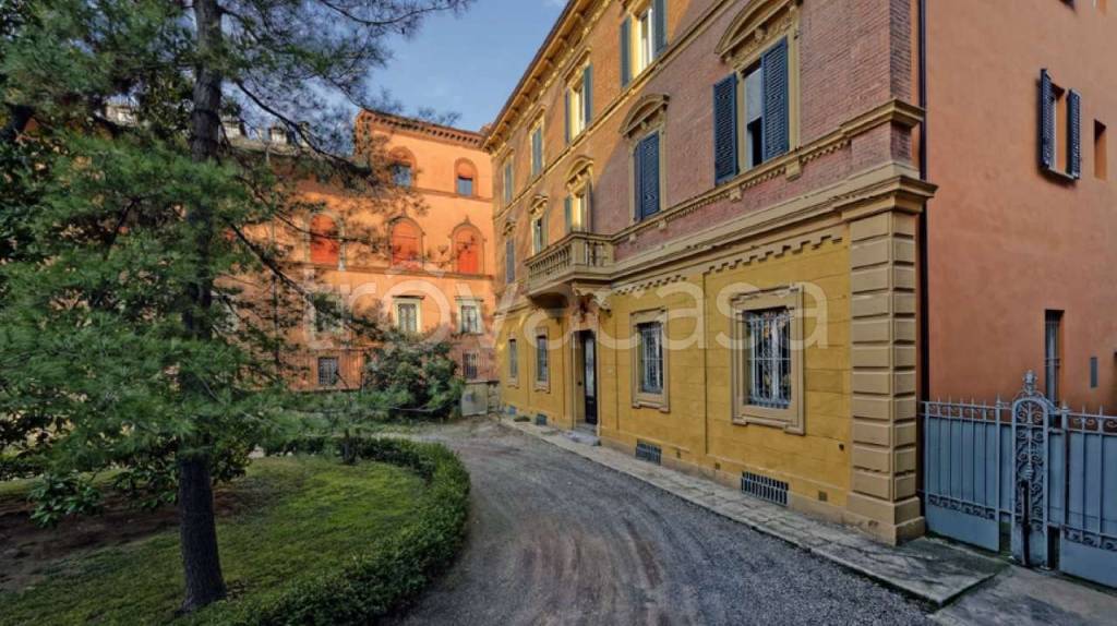 appartamento in affitto a Bologna in zona Centro Storico