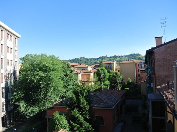 appartamento in affitto a Bologna in zona Saragozza