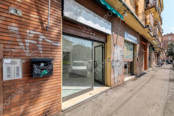 negozio in affitto a Bologna in zona San Donato