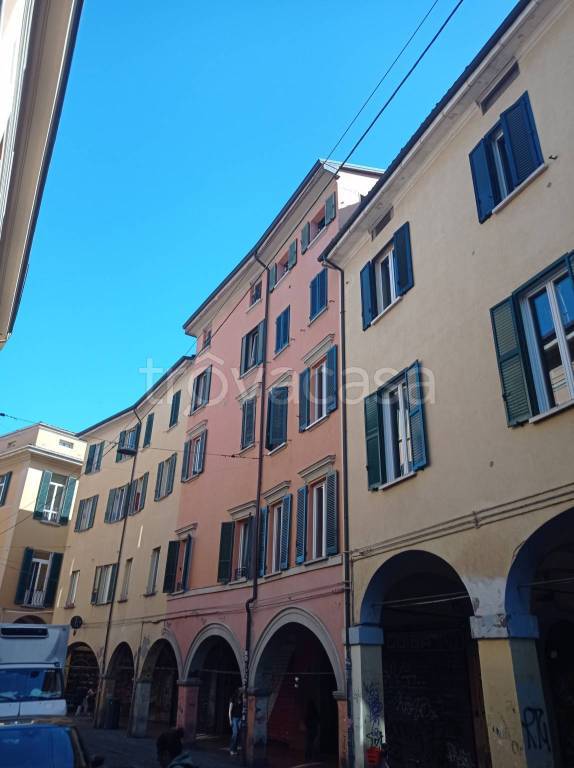 appartamento in affitto a Bologna in zona San Vitale