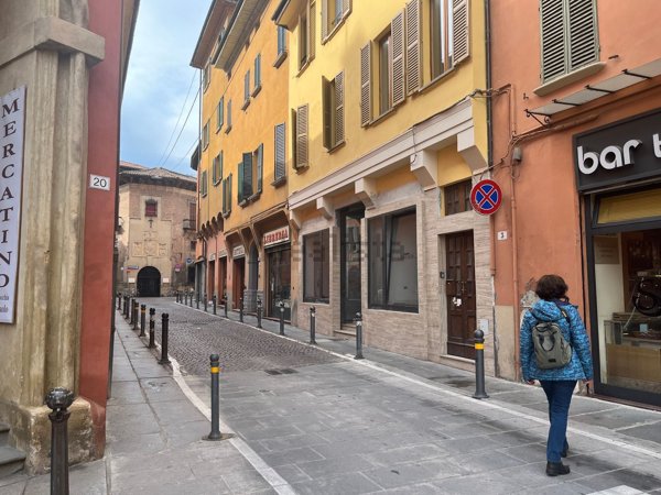 ufficio in affitto a Bologna