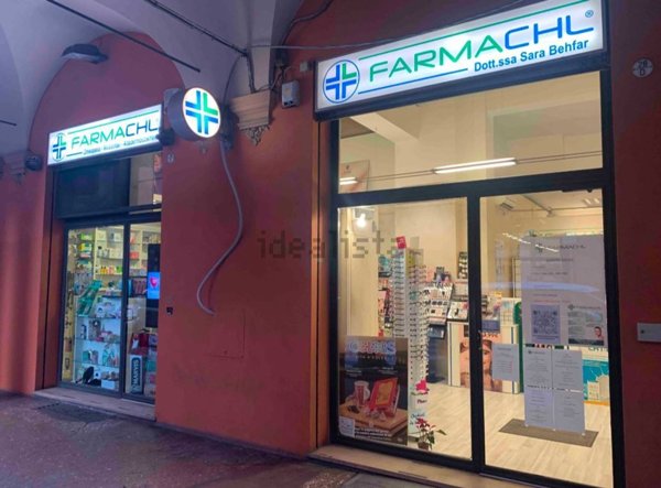 negozio in affitto a Bologna in zona Centro Storico