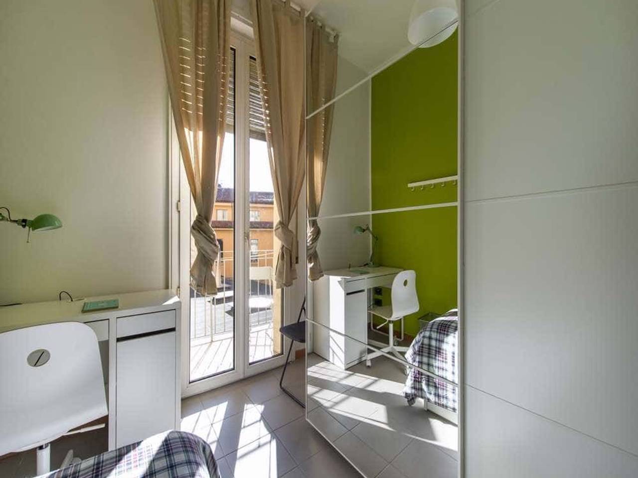 negozio in affitto a Bologna in zona Centro Storico