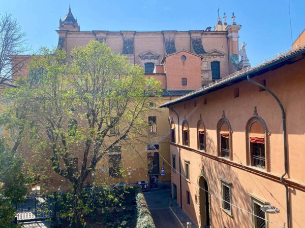 appartamento in affitto a Bologna in zona Centro Storico