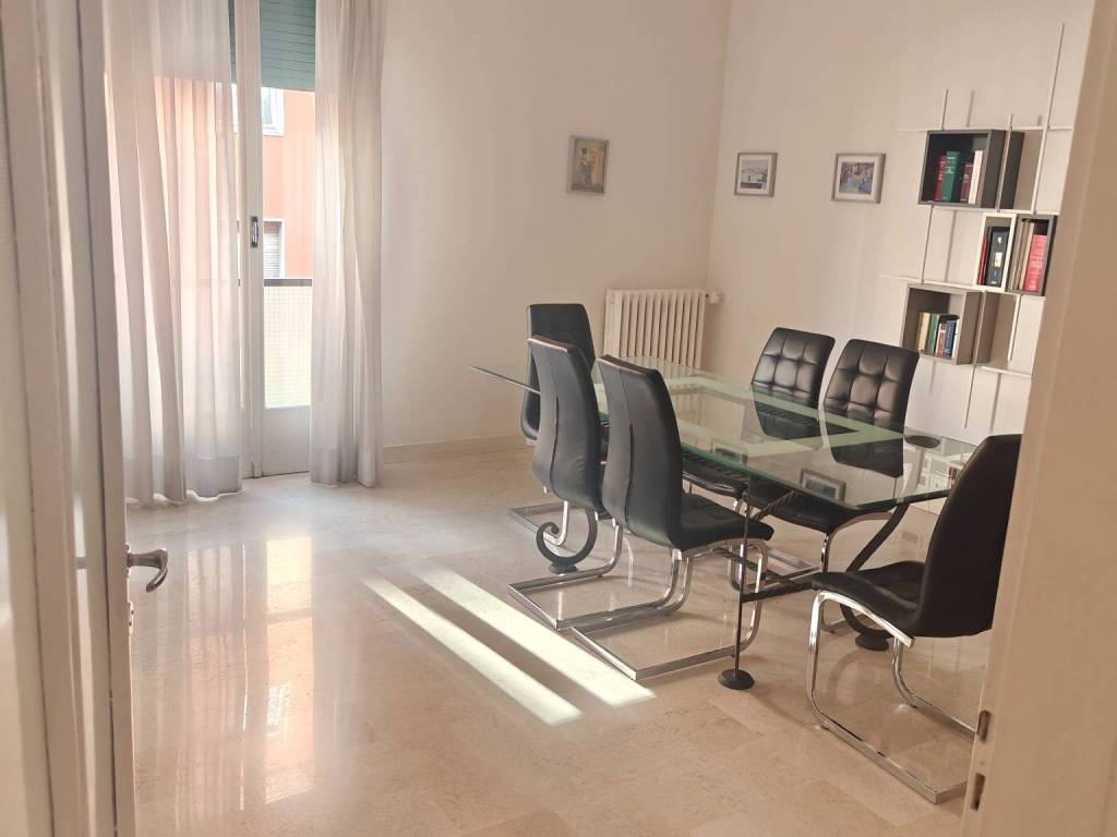 ufficio in affitto a Bologna