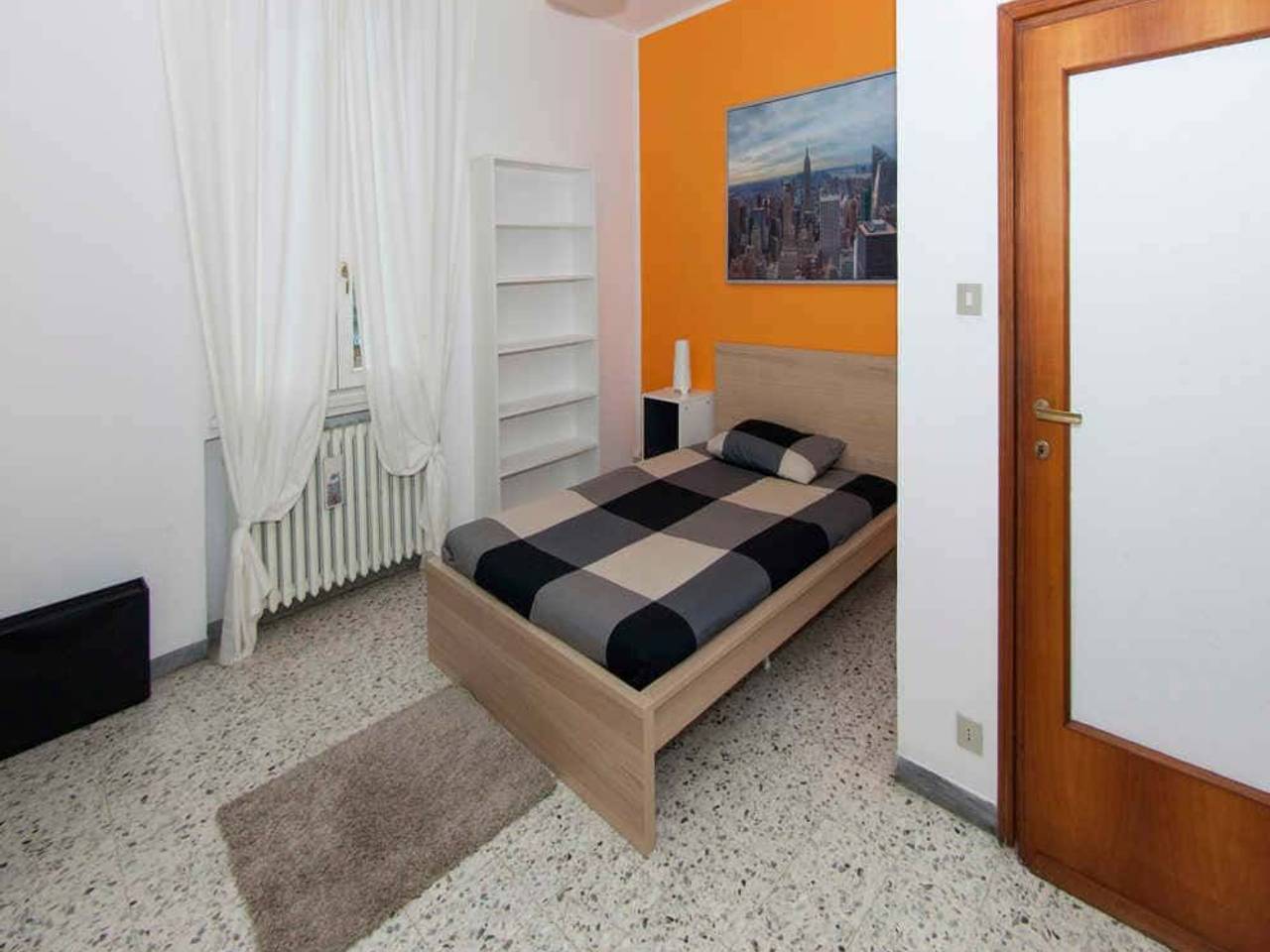 negozio in affitto a Bologna in zona San Donato