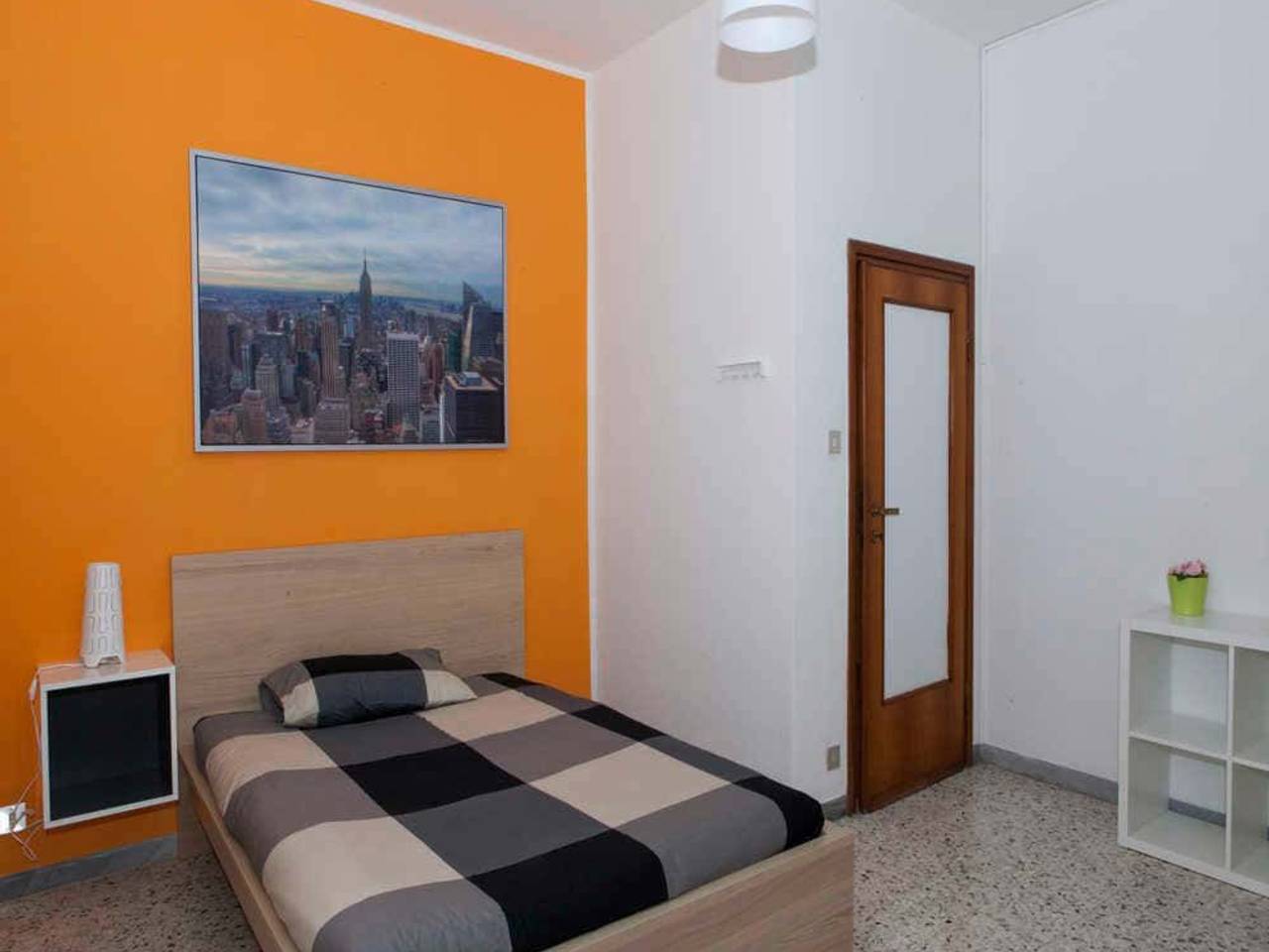 negozio in affitto a Bologna in zona Murri