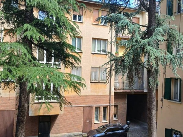 appartamento in affitto a Bologna in zona Saragozza