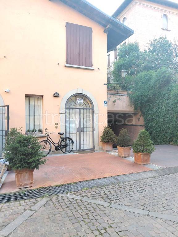 appartamento in affitto a Bologna in zona Santo Stefano