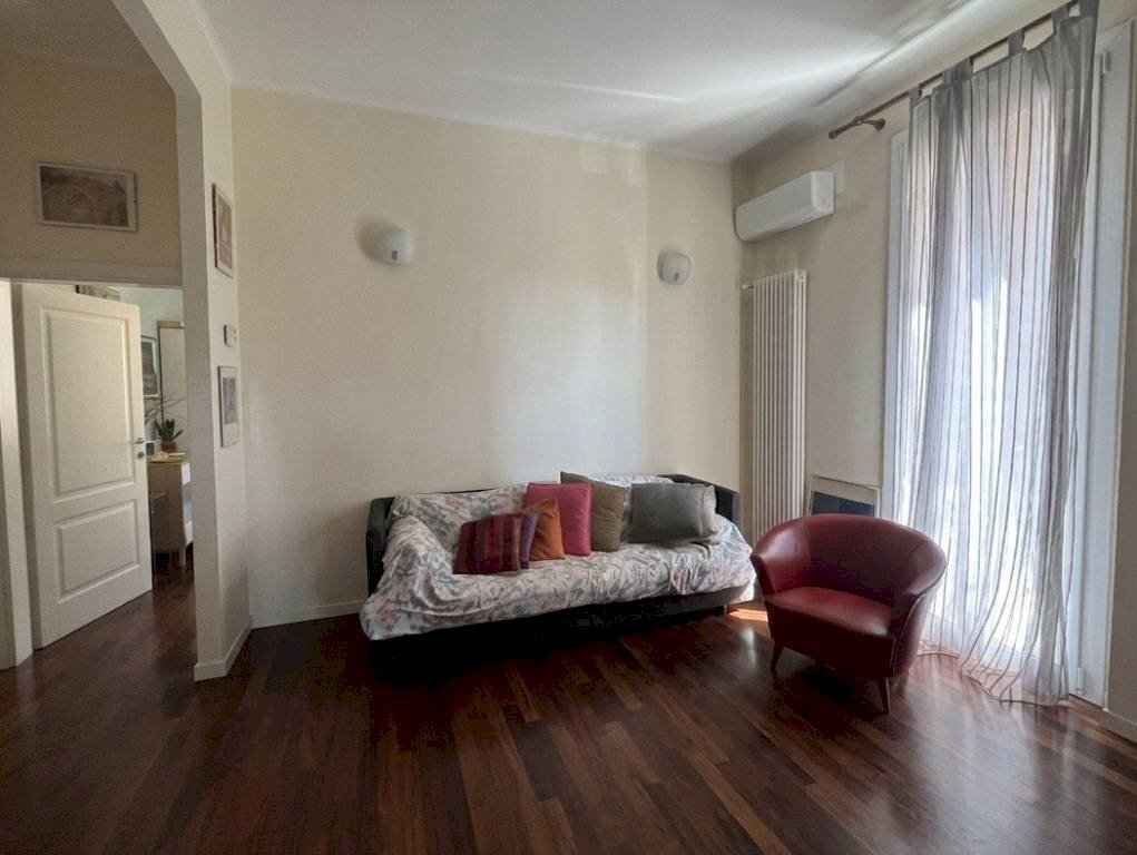appartamento in affitto a Bologna in zona Saffi