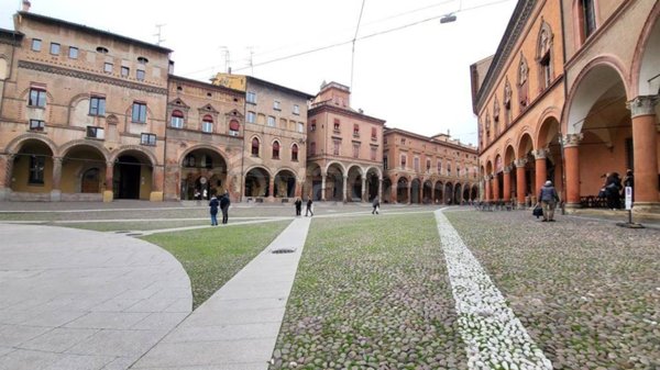 appartamento in affitto a Bologna in zona Santo Stefano