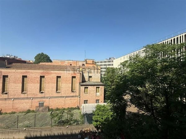 ufficio in affitto a Bologna in zona Quartiere Porto