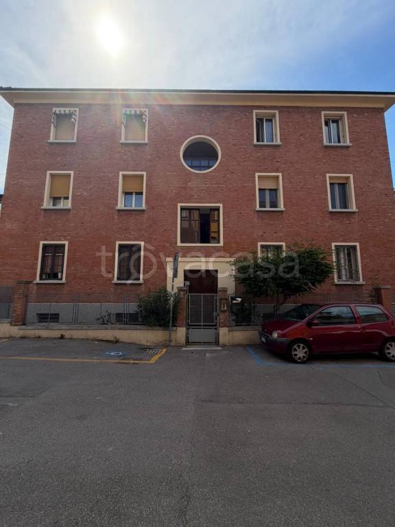appartamento in affitto a Bologna in zona Saragozza