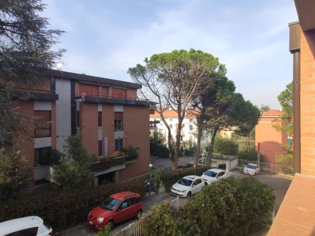 appartamento in affitto a Bologna in zona Colli