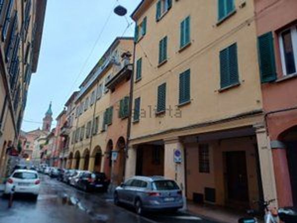 appartamento in affitto a Bologna in zona Santo Stefano