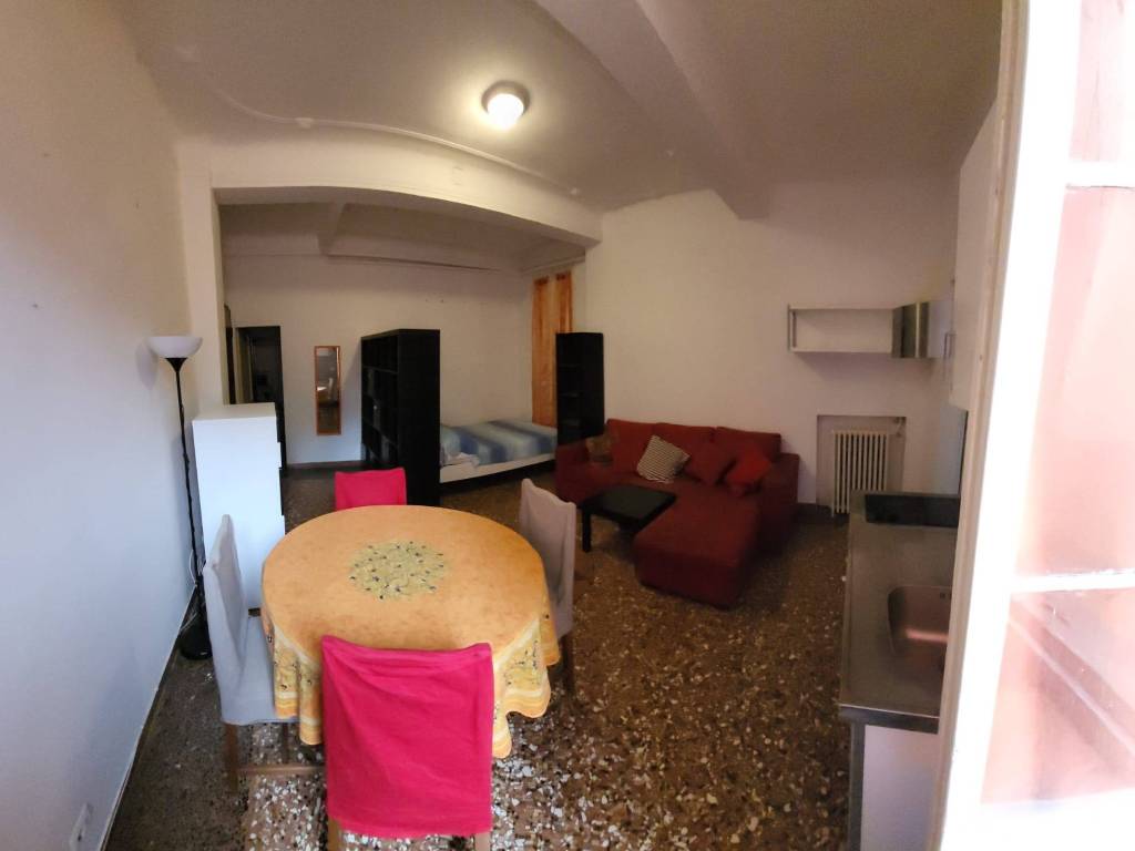 appartamento in affitto a Bologna in zona Santo Stefano