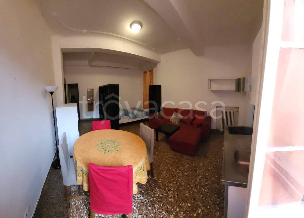 appartamento in affitto a Bologna in zona Santo Stefano