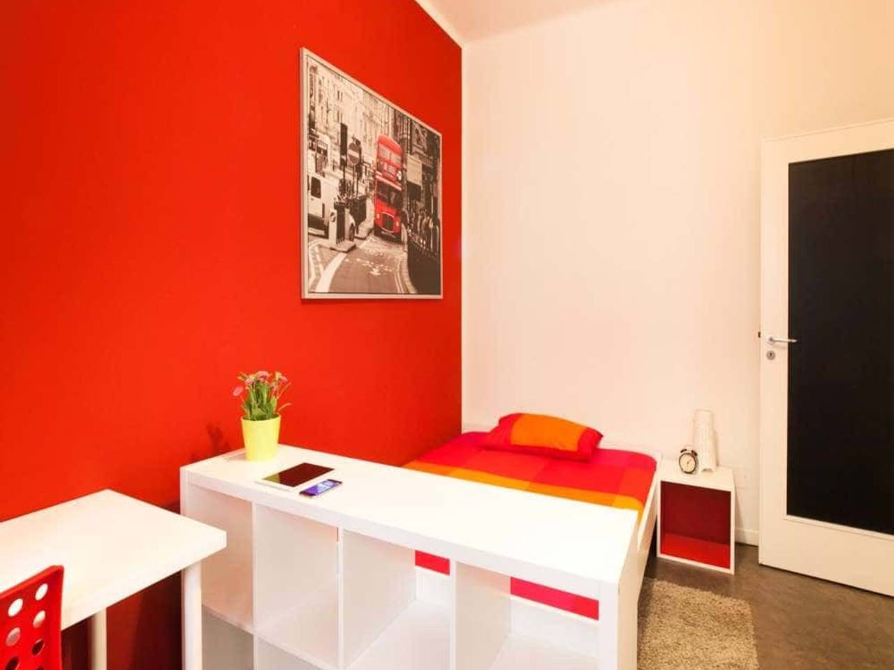 negozio in affitto a Bologna in zona Centro Storico