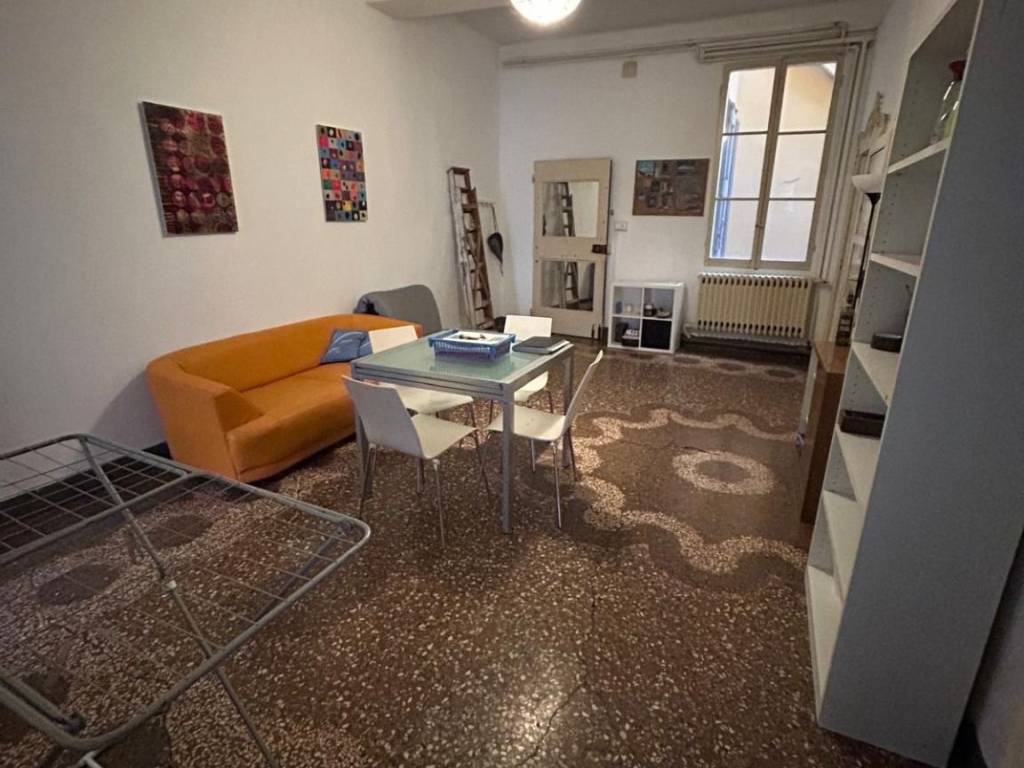 appartamento in affitto a Bologna in zona Santo Stefano