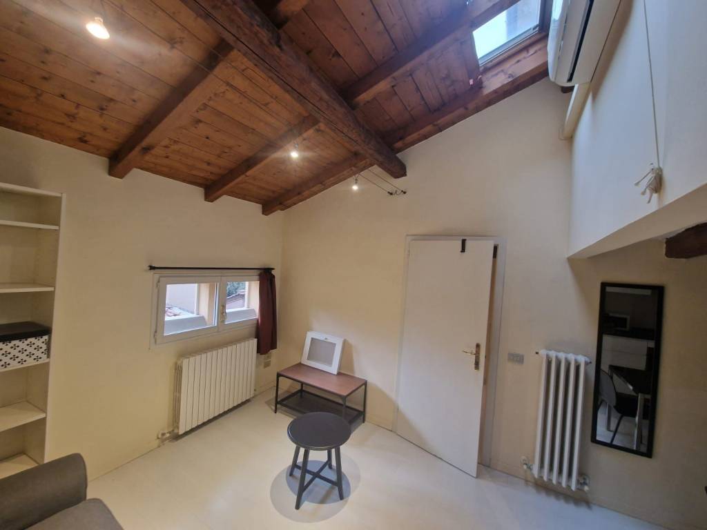 appartamento in affitto a Bologna in zona Santo Stefano