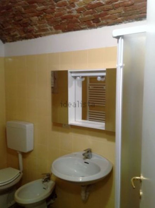 appartamento in affitto a Bologna in zona Santo Stefano