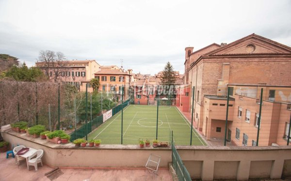 appartamento in affitto a Bologna in zona Santo Stefano