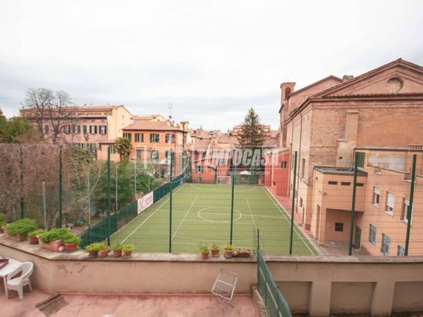 appartamento in affitto a Bologna in zona Santo Stefano