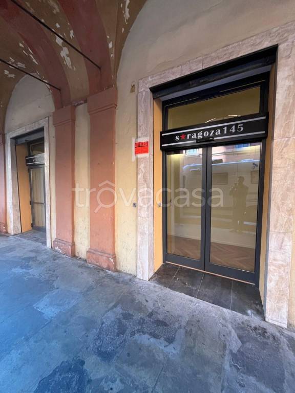negozio in affitto a Bologna in zona Saragozza