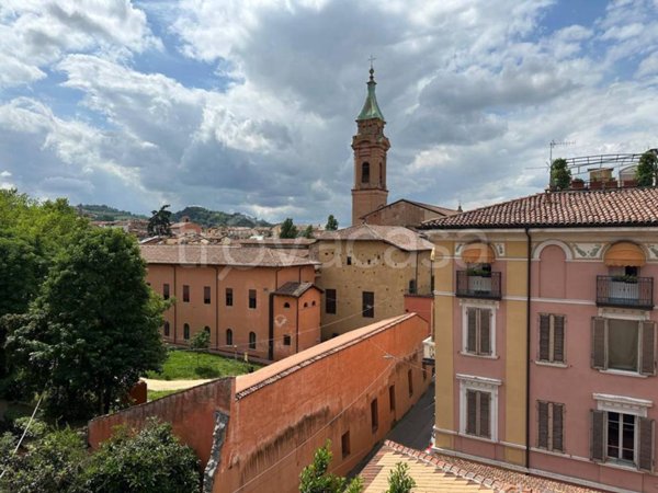 appartamento in affitto a Bologna in zona Santo Stefano