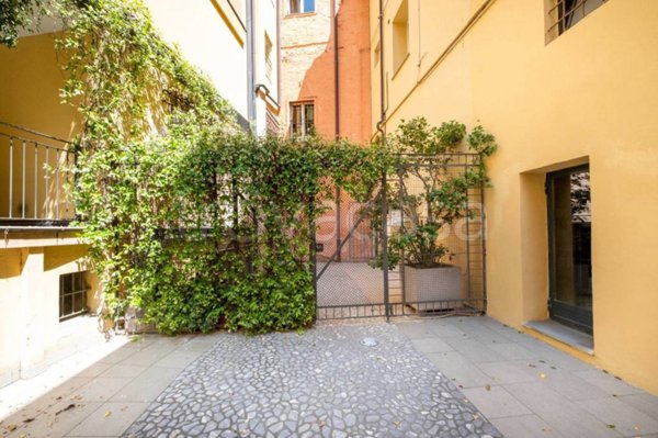 appartamento in affitto a Bologna in zona Santo Stefano