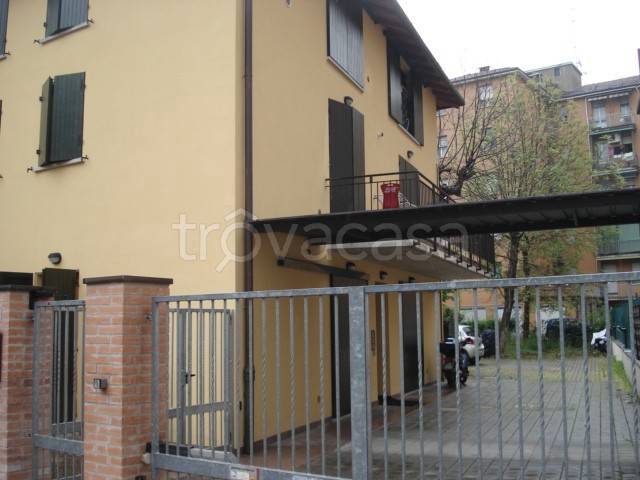 appartamento in affitto a Bologna in zona Saffi