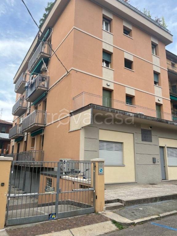 appartamento in affitto a Bologna in zona Andrea Costa