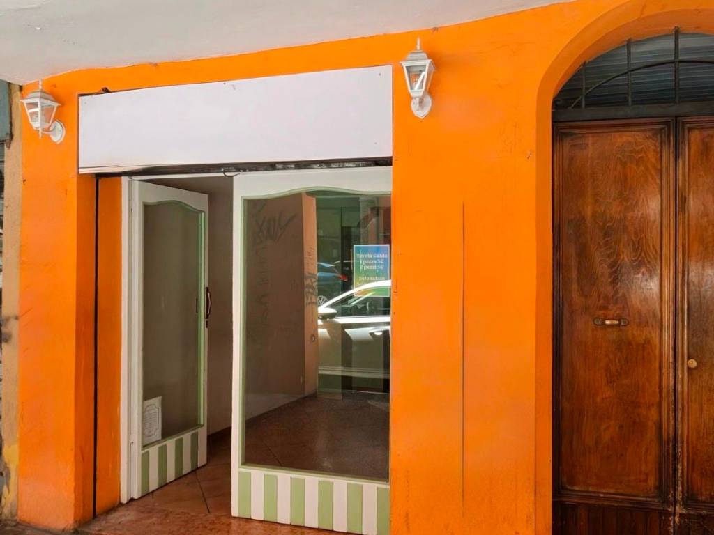 negozio in affitto a Bologna in zona Centro Storico