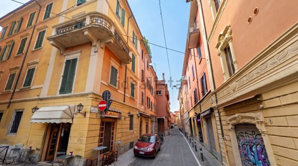 appartamento in affitto a Bologna in zona Santo Stefano
