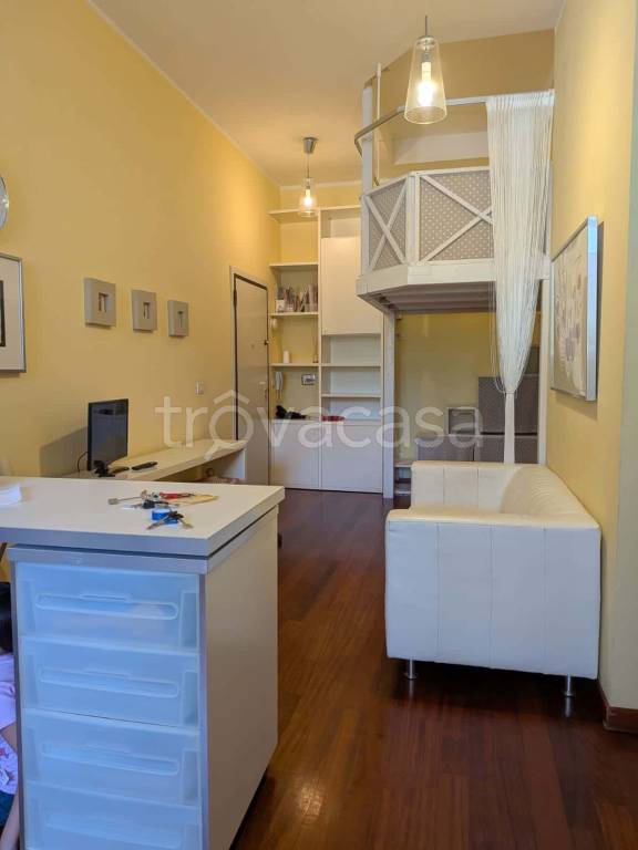 appartamento in affitto a Bologna in zona Santo Stefano