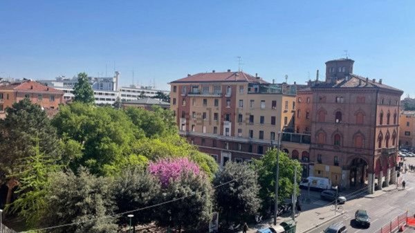 appartamento in affitto a Bologna in zona Saffi