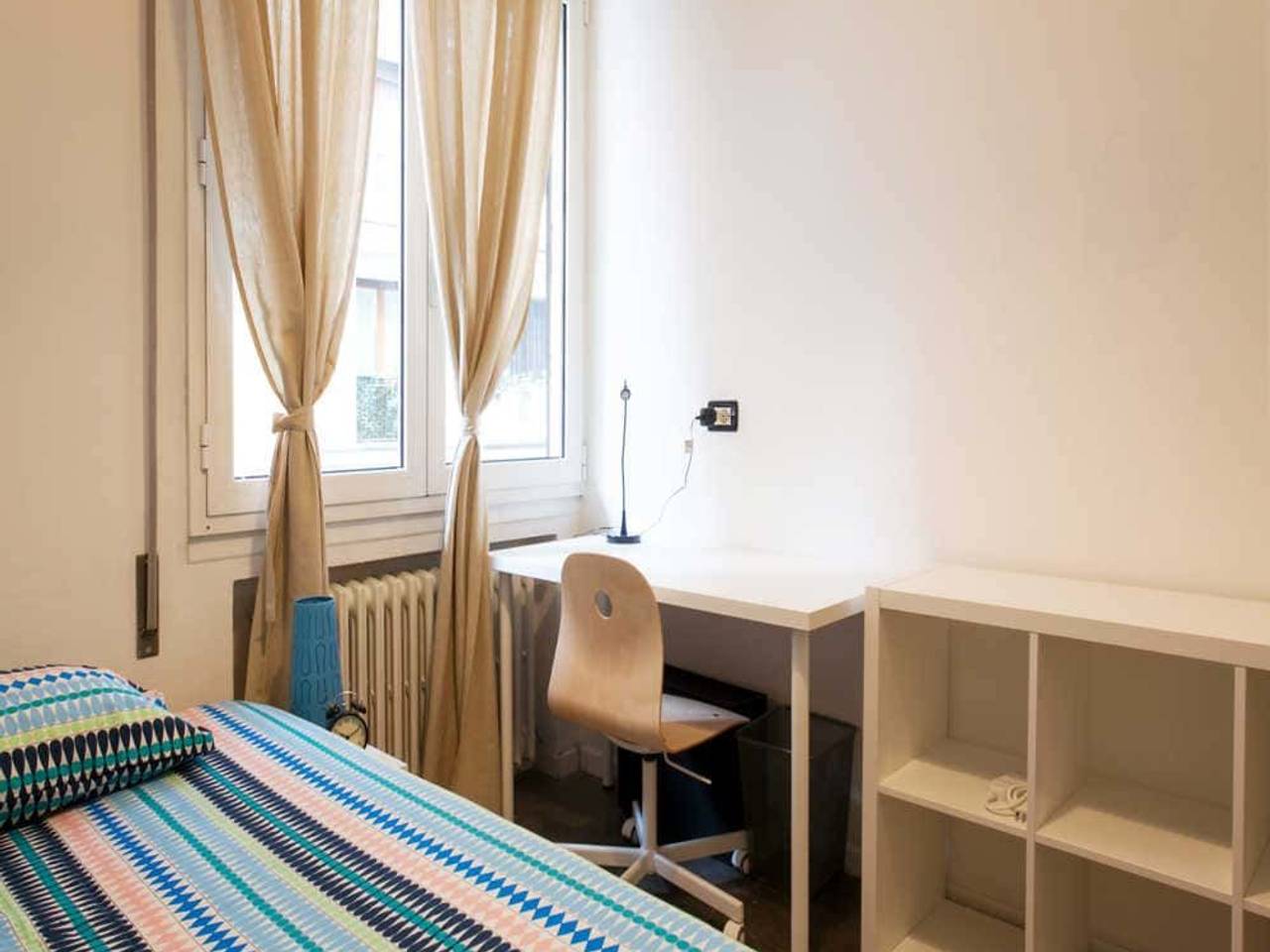 negozio in affitto a Bologna in zona Centro Storico