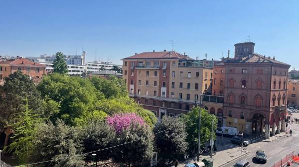 appartamento in affitto a Bologna in zona Saffi