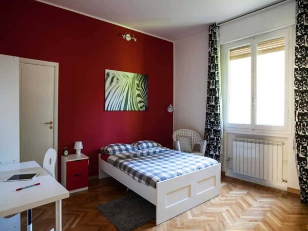 negozio in affitto a Bologna in zona Centro Storico