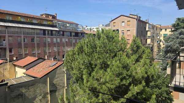 appartamento in affitto a Bologna in zona San Vitale