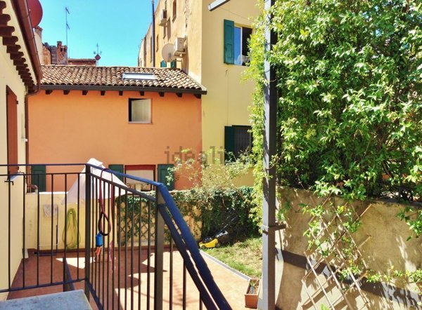 appartamento in affitto a Bologna in zona Santo Stefano
