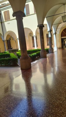 negozio in affitto a Bologna in zona Centro Storico