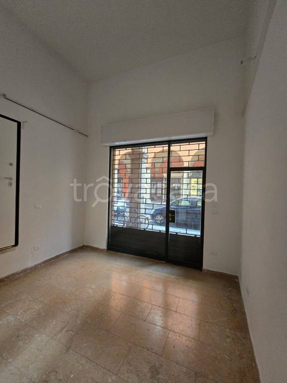 negozio in affitto a Bologna in zona San Vitale